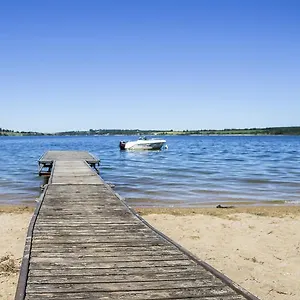 Beau-rivage Du Lac De Pareloup Vakantiepark Salles-Curan